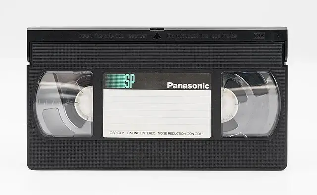 Kaseta VHS Outdated Technology That People Are Still Secretly Nostalgic For